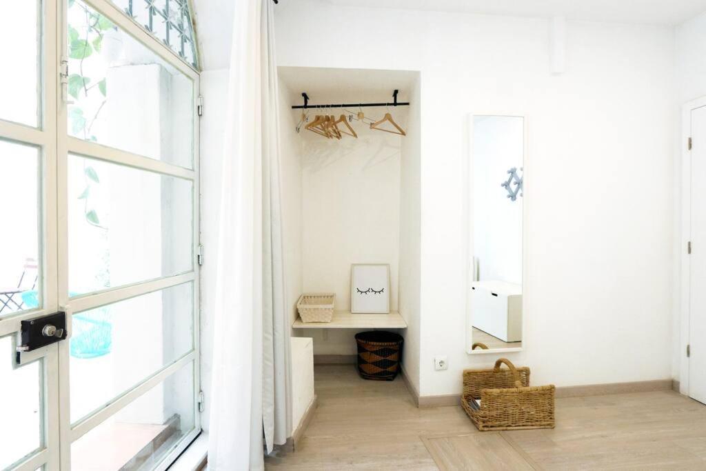 Alfama'S Hidden Terrace Gem Lejlighed Lisboa Eksteriør billede